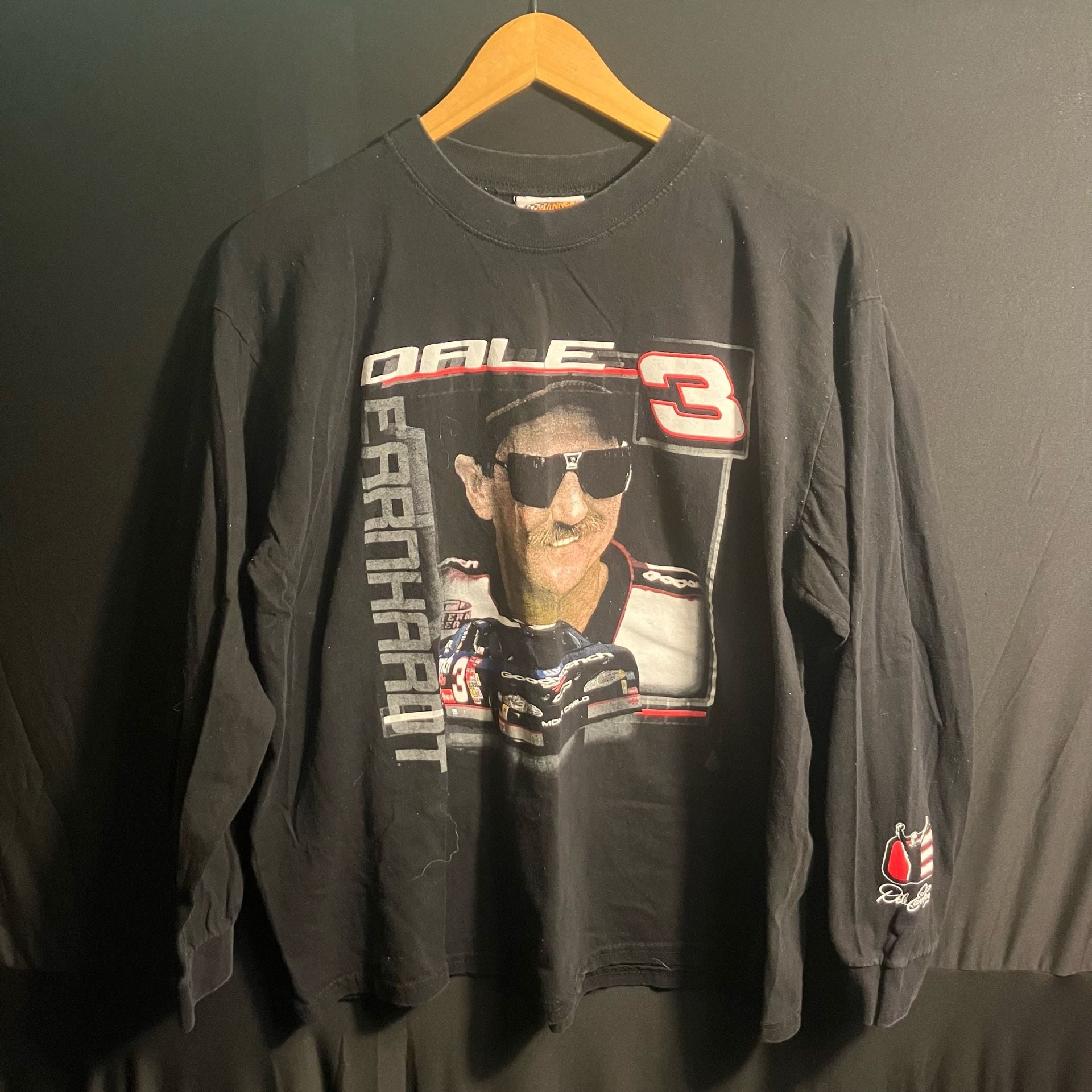 Vintage Nascar Dale Earnhardt Sr #3 The Man In Black Long Sleeve Graphic T-Shirt